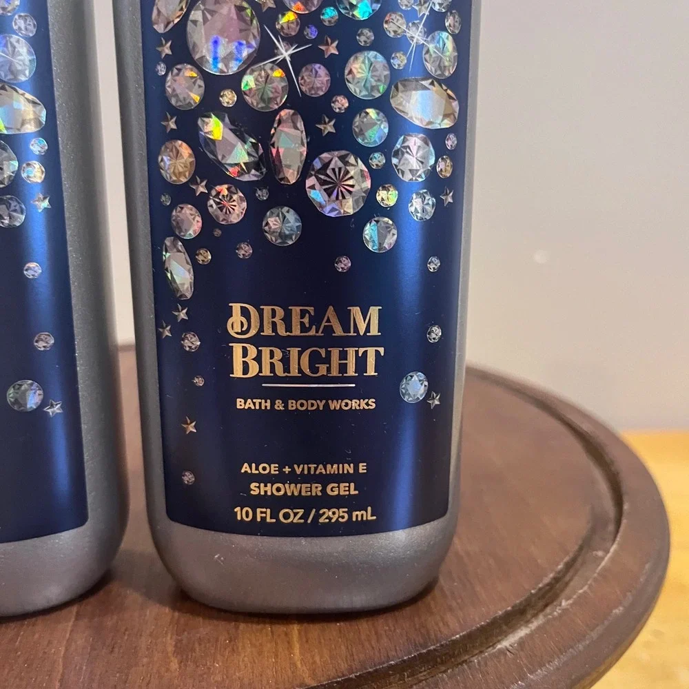 Bath & Body Works Dream Bright‎ Shower Gel 10oz Set of 2 Sapphire Berry Vanilla